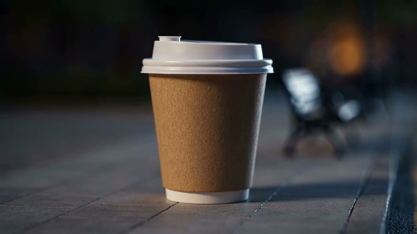 Une tasse de café transformée en mini café