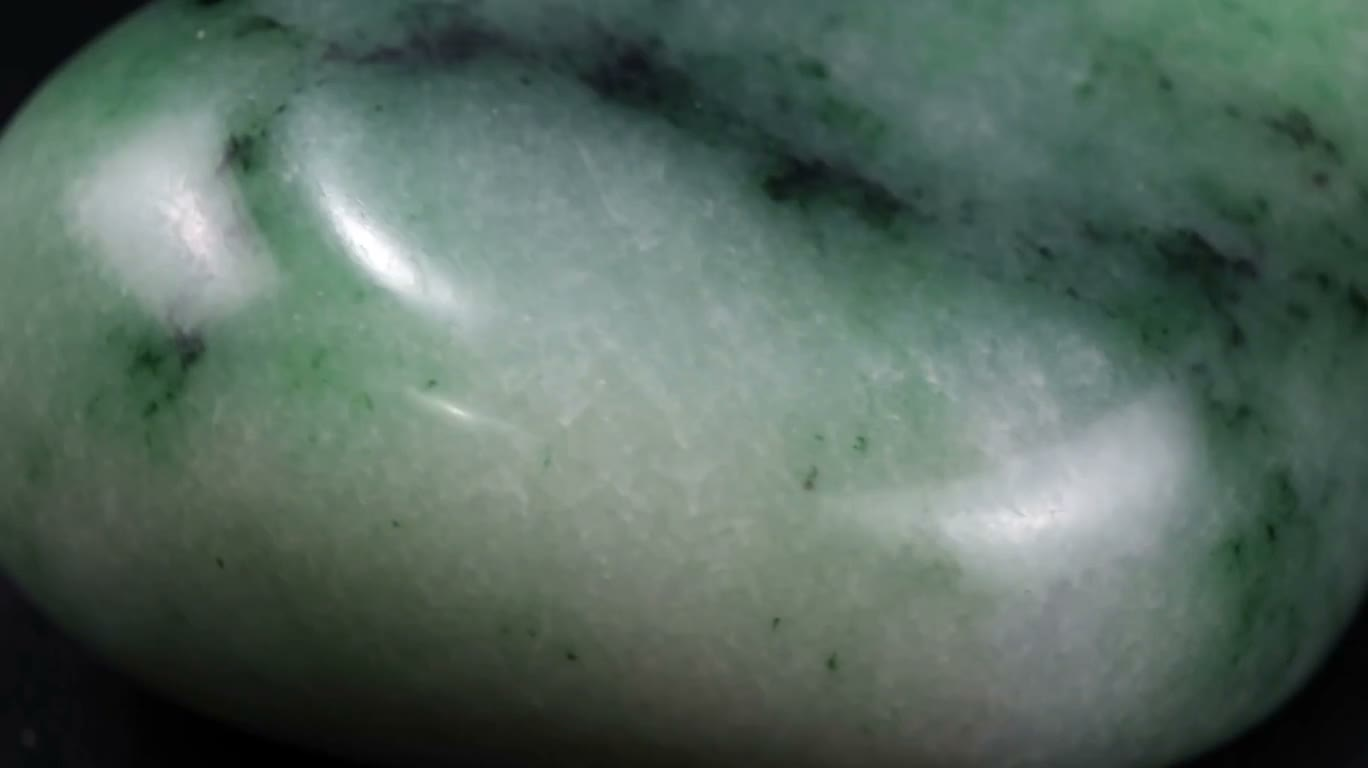 Tĩnh ngắm ngọc bích