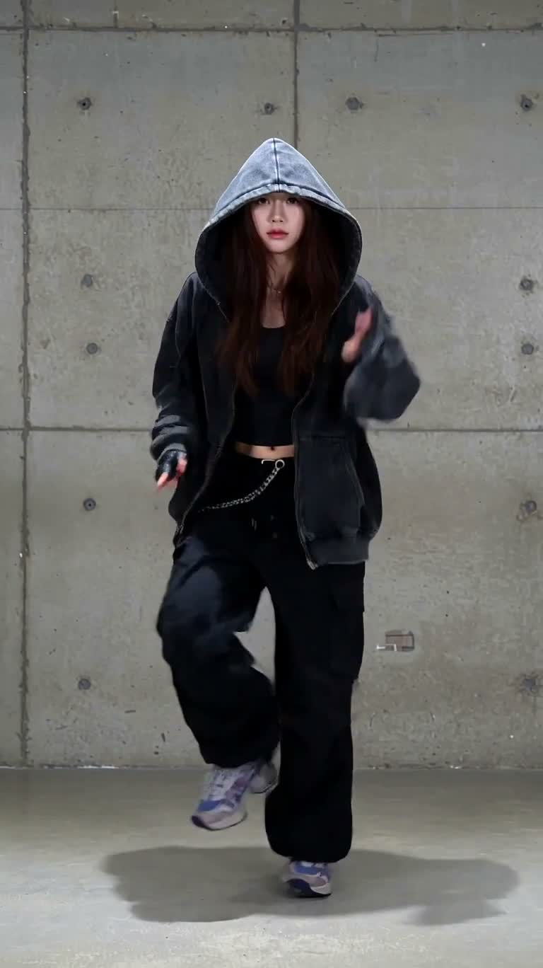 Tempête de street dance au studio industriel