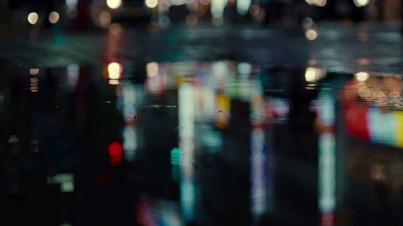 霓虹东京倒影 — AI video creation