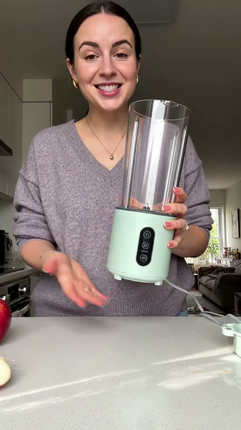 Démonstration du presse-agrumes portable de la cuisine Morning Light