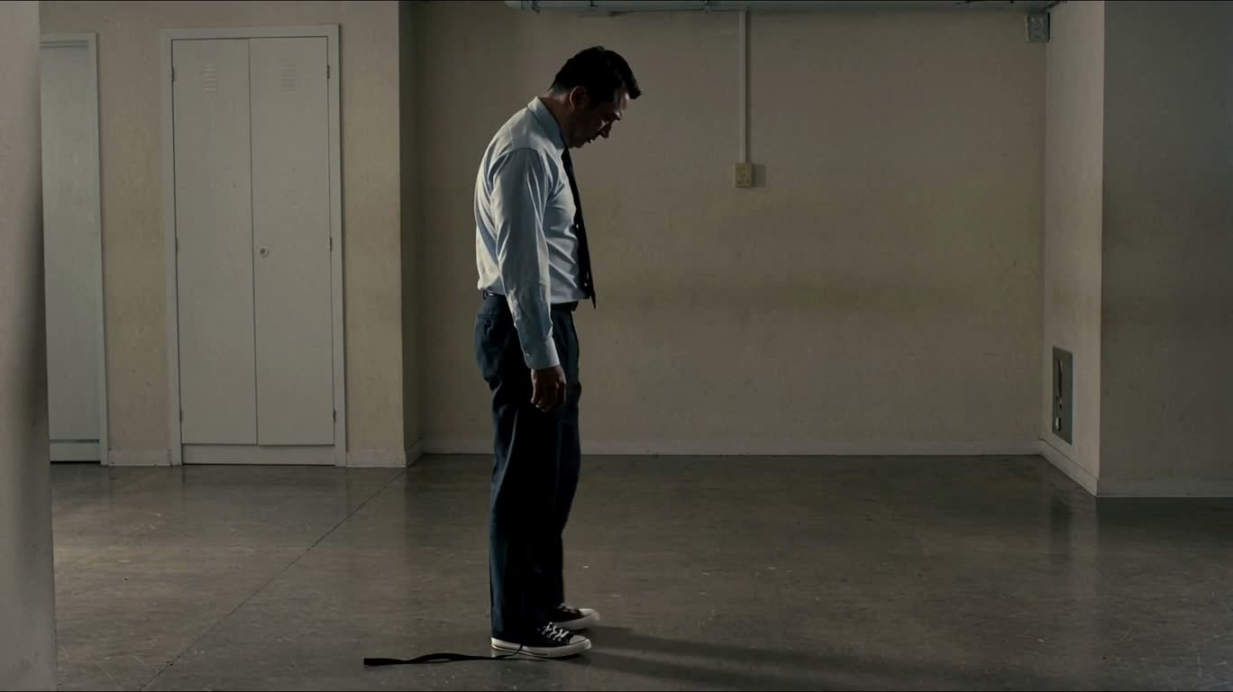 La boucle futile du laçage de chaussures