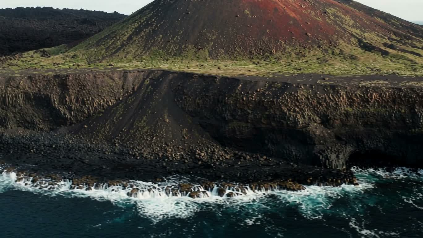 Côte volcanique — AI video creation