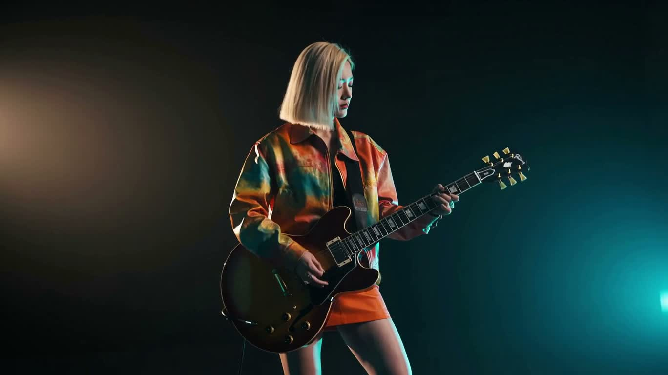 ネオン・ロック・ギタリスト