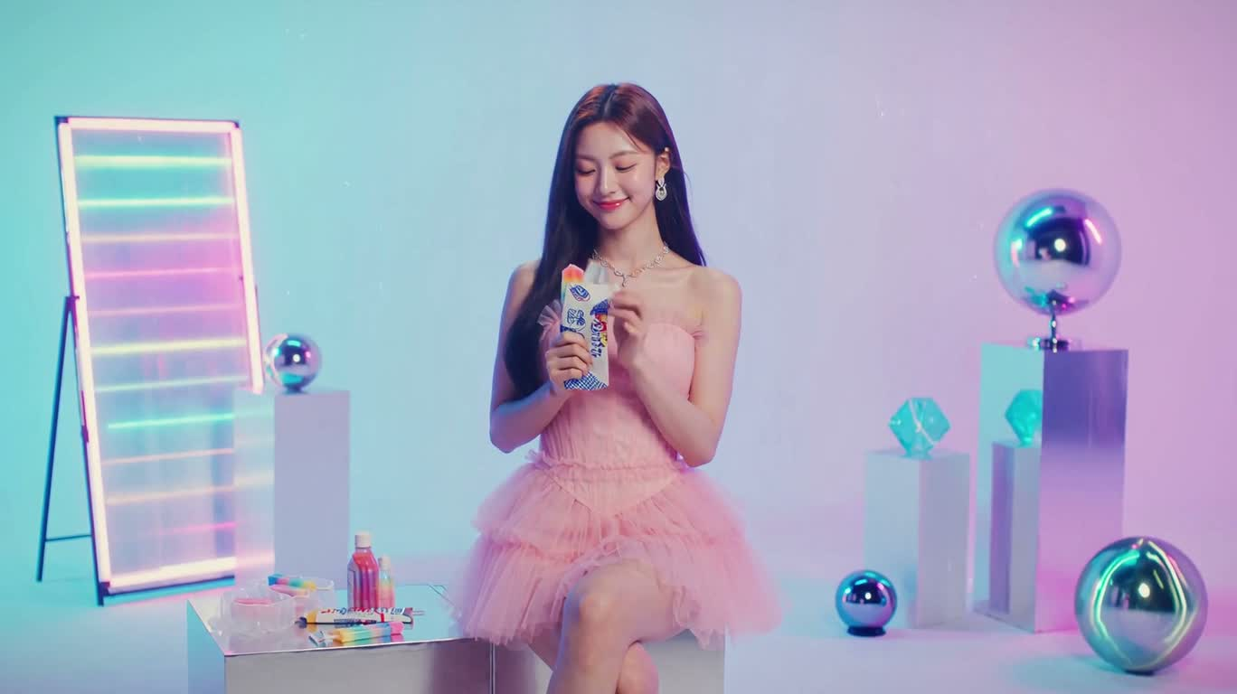 파스텔 네온 아이스크림 순간