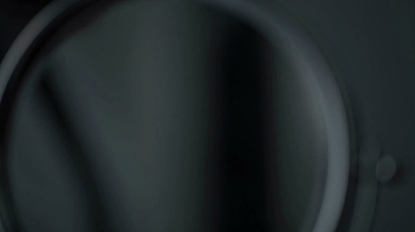 Lumière et ombre dans le miroir