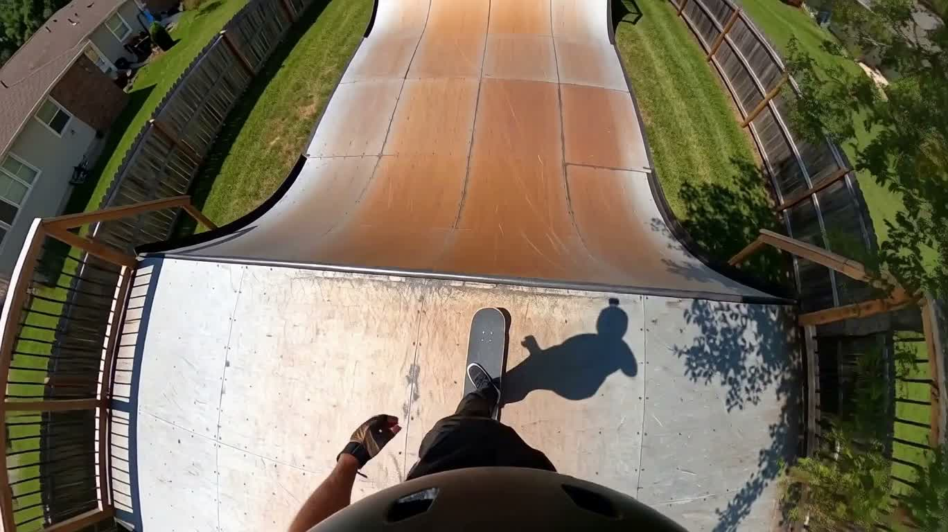 Vue à la première personne d'un saut de skateboard en half-pipe — AI video creation
