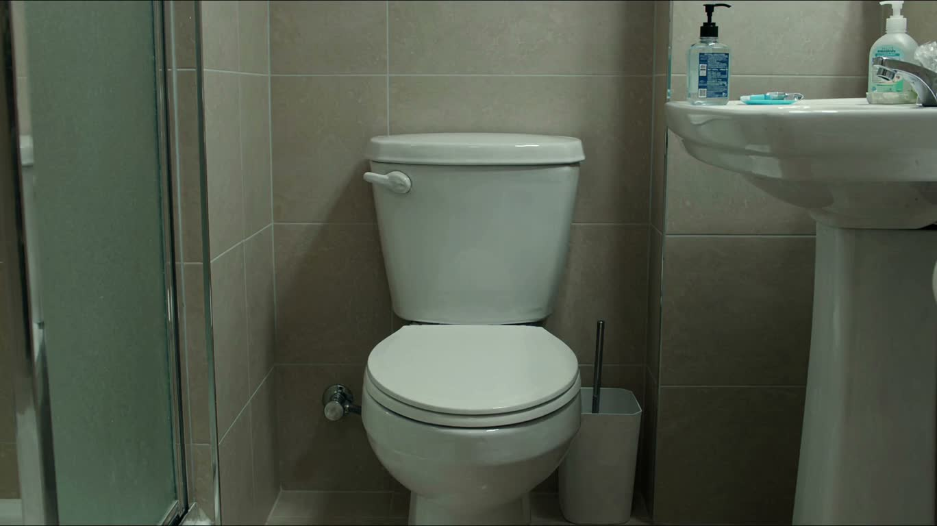 Bố trí thiết bị vệ sinh nhìn chính diện
