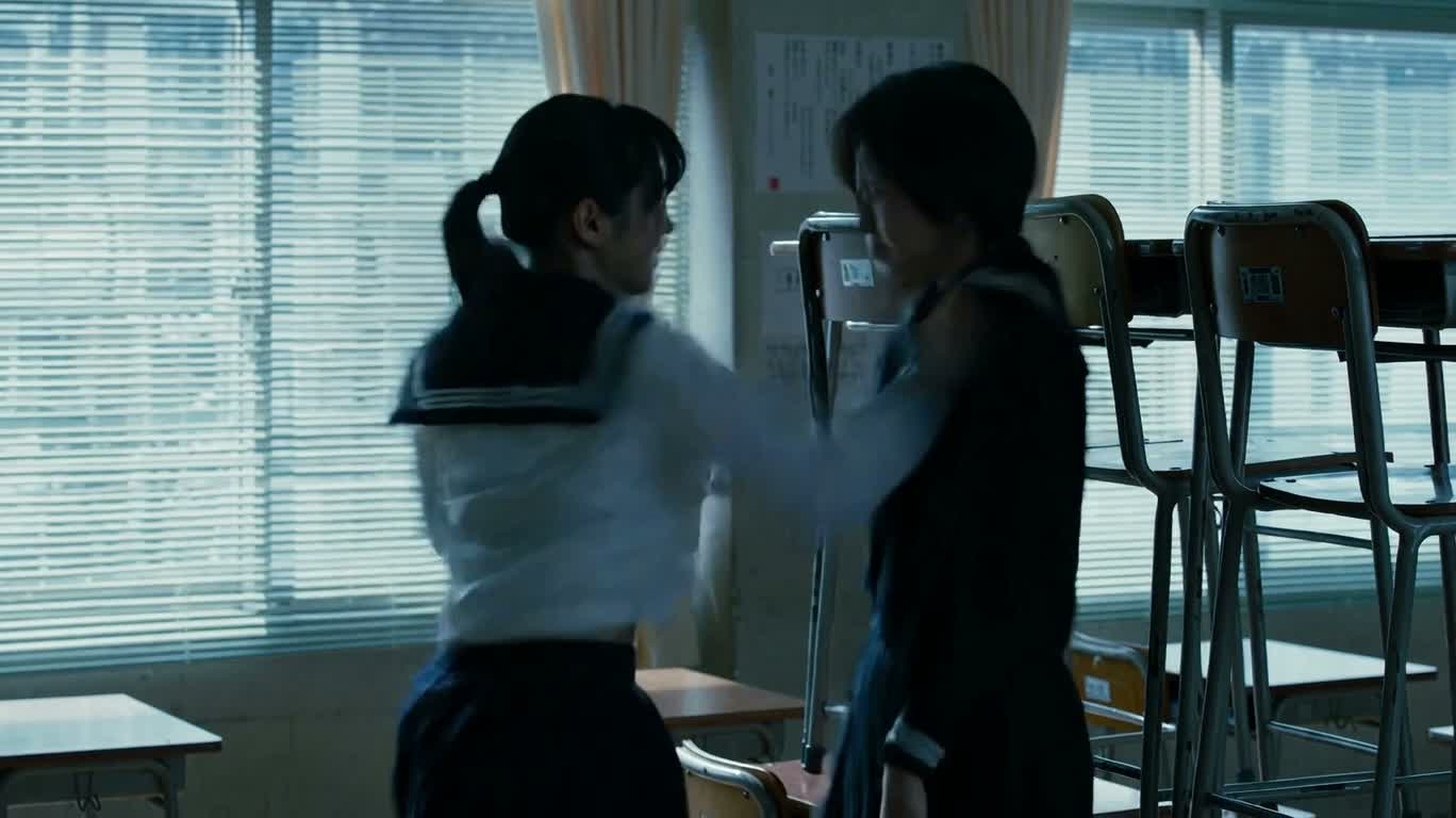 教室决斗后的寂静