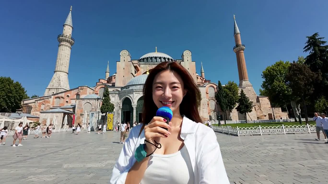 A Day of Wandering in Istanbul