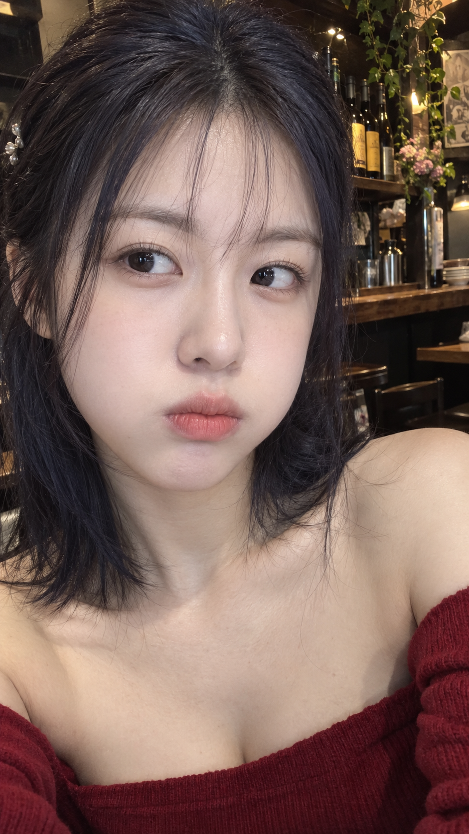 昏暗咖啡馆鼓起腮帮的日本女性手机自拍 — AI image creation