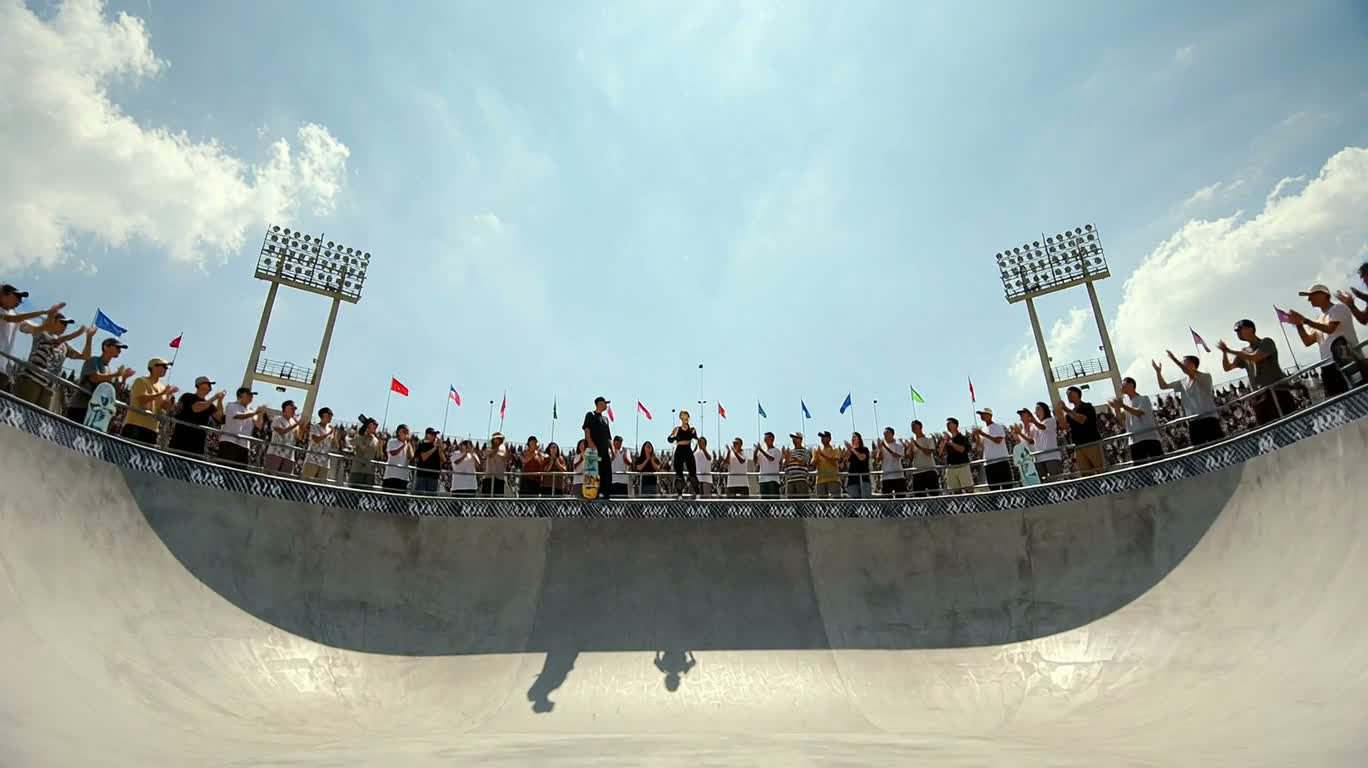 Saut dans un bowl en hauteur