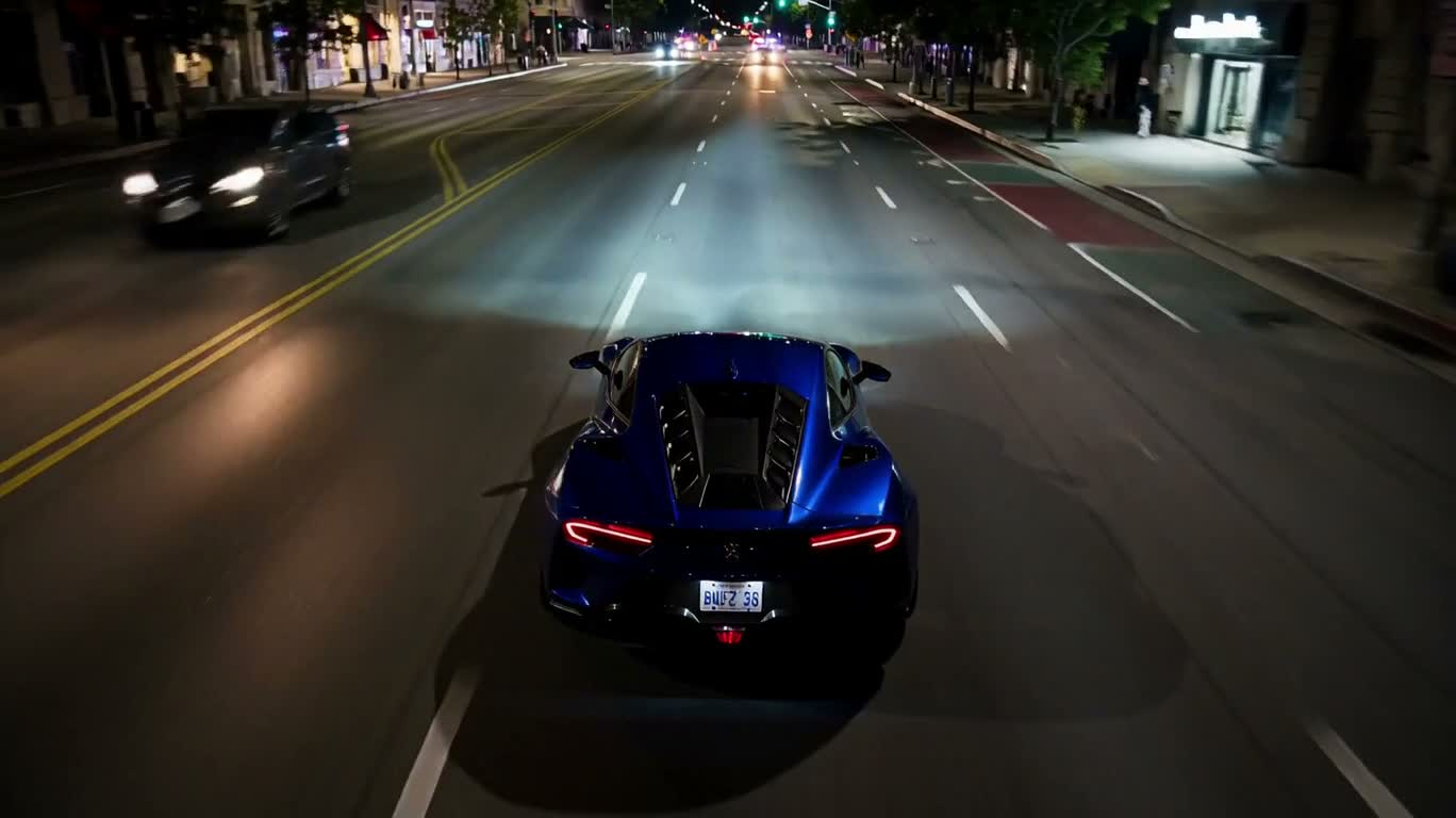 Cuộc rượt đuổi tốc độ trên phố neon