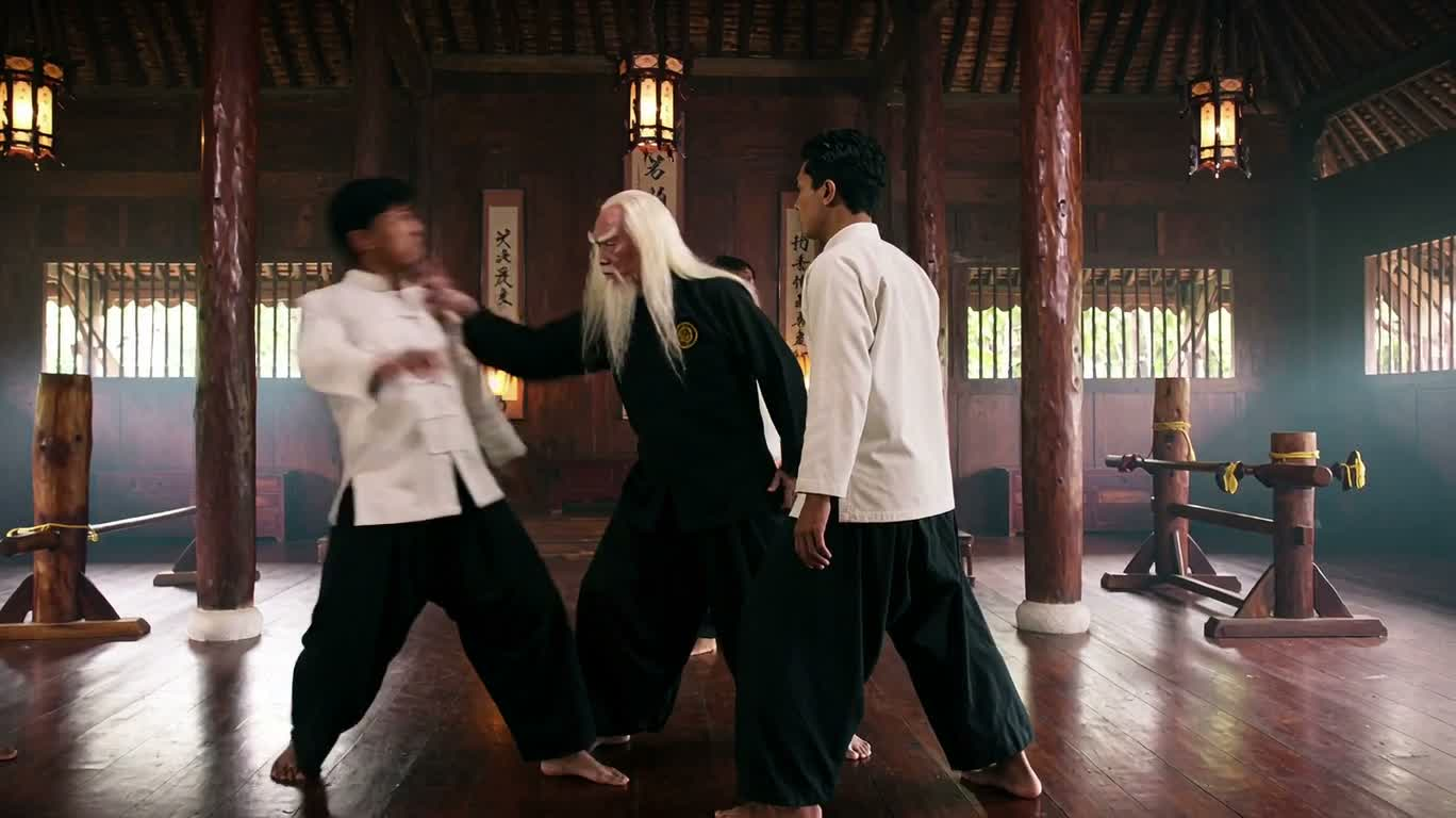 Bậc thầy nội lực trong võ quán
