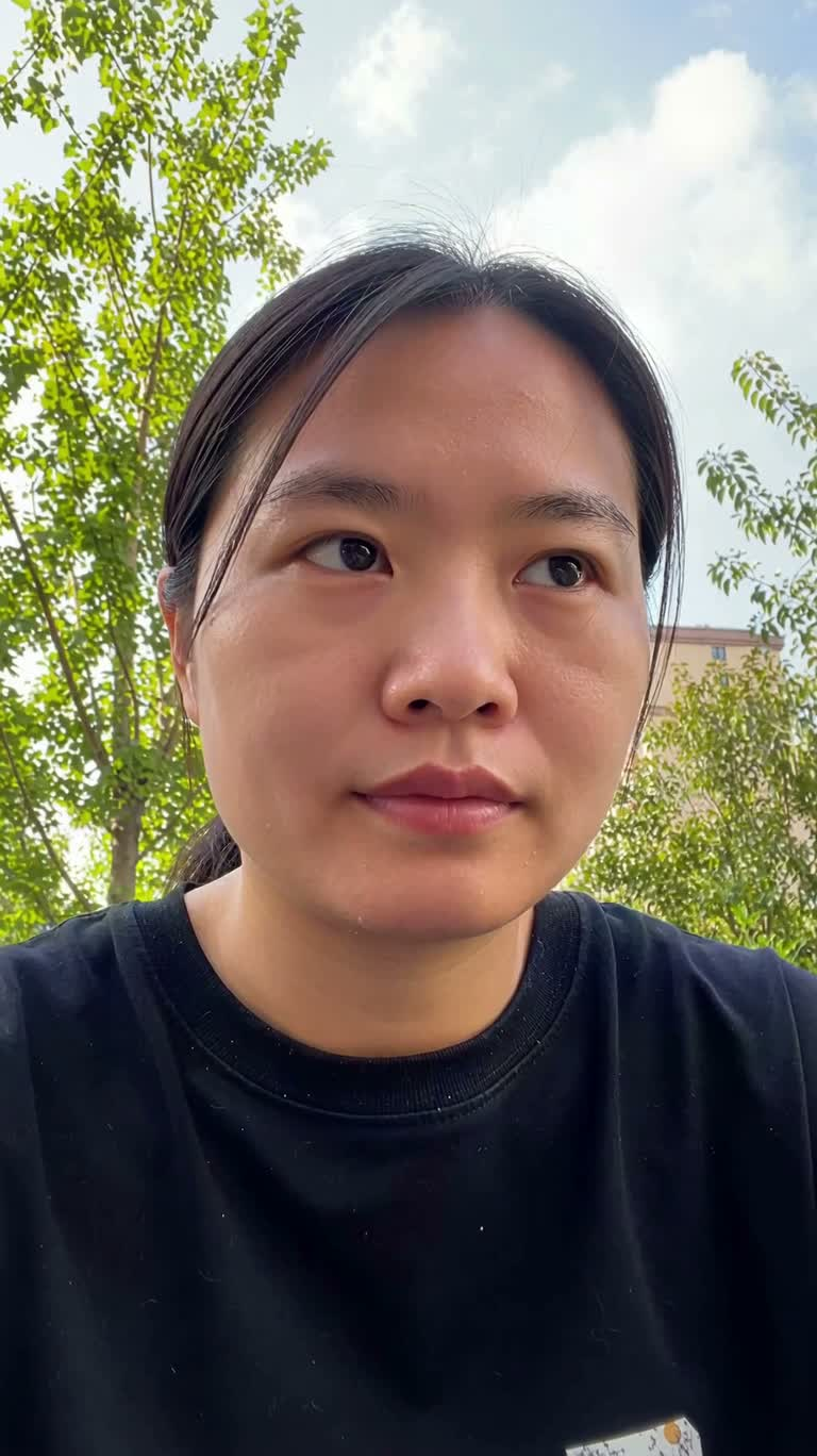 微风中的温柔注视