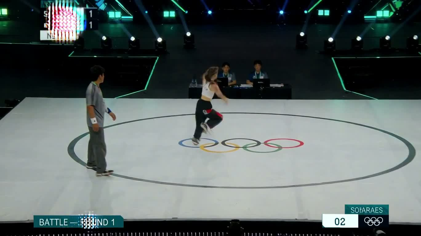 Khoảnh khắc quyết định chung kết breaking Olympic